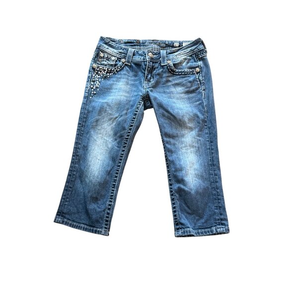 Miss Me Womens Capri Jeans Size 27 Medium Wash With Embellished Pockets - Picture 2 of 8